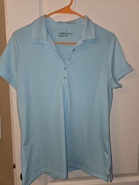 Nike Women's Polo Button-Down in Light Blue Lg